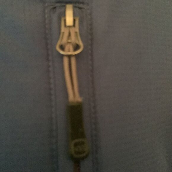 Free Country puffer jacket size M preloved ❤️excellent condition - Picture 11 of 16